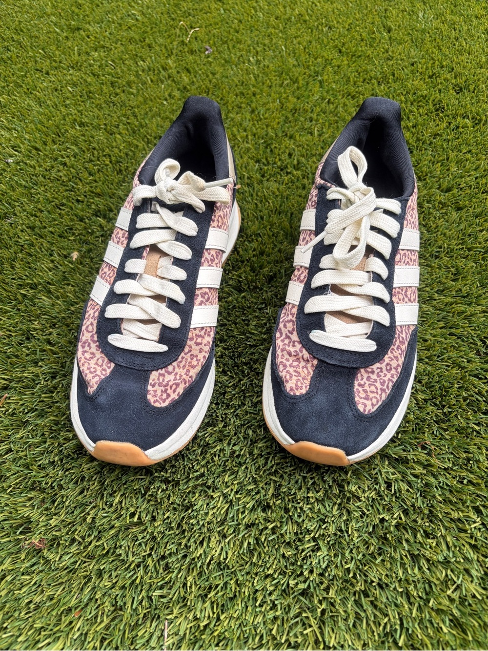 adidas x farm rio Run 70s 2.0 Women's Leopard Retro Runner - Picture 2 of 4